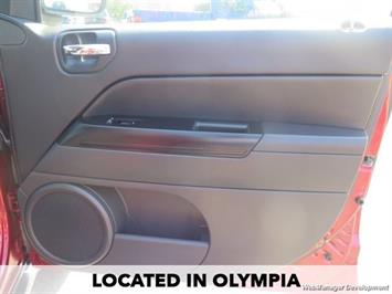 2011 Jeep Compass Sport   - Photo 27 - Los Angeles, AL 91303-8888