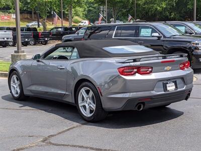 2019 Chevrolet Camaro LT   - Photo 7 - Los Angeles, AL 91303-8888