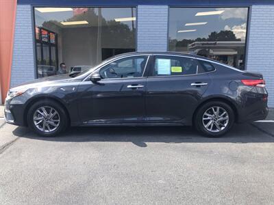 2019 Kia Optima LX   - Photo 3 - Los Angeles, AL 91303-8888