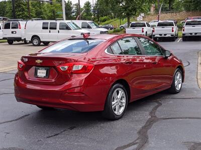 2017 Chevrolet Cruze LT Auto   - Photo 5 - Los Angeles, AL 91303-8888