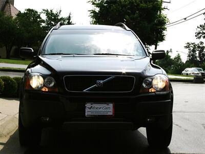 2004 Volvo XC90 T6   - Photo 4 - Los Angeles, AL 91303-8888