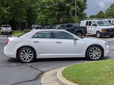 2017 Chrysler 300C   - Photo 4 - Los Angeles, AL 91303-8888