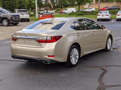 2016 Lexus ES 350   - Photo 5 - Los Angeles, AL 91303-8888