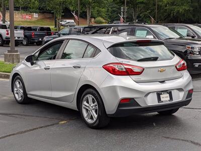 2017 Chevrolet Cruze LT Auto   - Photo 7 - Los Angeles, AL 91303-8888