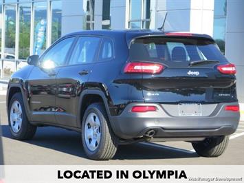 2017 Jeep Cherokee Sport   - Photo 5 - Los Angeles, AL 91303-8888