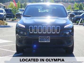 2017 Jeep Cherokee Sport   - Photo 8 - Los Angeles, AL 91303-8888