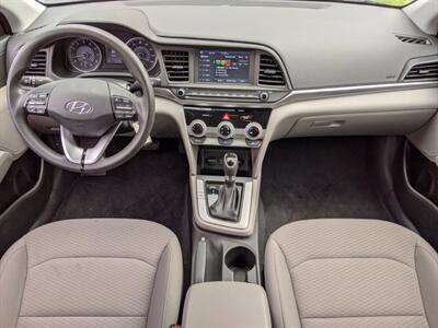 2019 Hyundai Elantra SEL   - Photo 20 - Los Angeles, AL 91303-8888