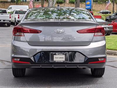 2019 Hyundai Elantra SEL   - Photo 6 - Los Angeles, AL 91303-8888