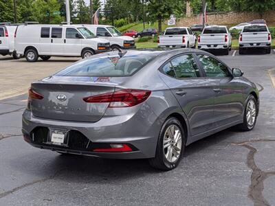 2019 Hyundai Elantra SEL   - Photo 5 - Los Angeles, AL 91303-8888