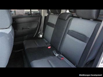 2006 Scion xB Base 4dr Wagon w/Man   - Photo 10 - Los Angeles,  