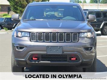 2017 Jeep Grand Cherokee Trailhawk   - Photo 8 - Los Angeles, AL 91303-8888