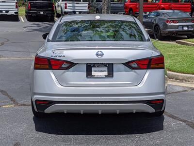 2019 Nissan Altima 2.5 S   - Photo 6 - Los Angeles, AL 91303-8888