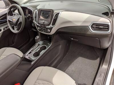 2019 Chevrolet Equinox LS   - Photo 27 - Los Angeles, AL 91303-8888