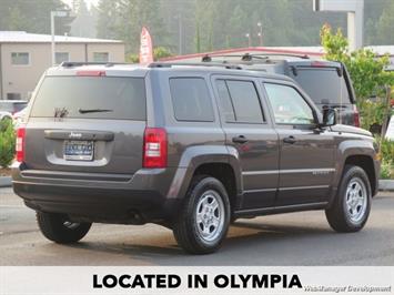 2017 Jeep Patriot Sport   - Photo 3 - Los Angeles, AL 91303-8888