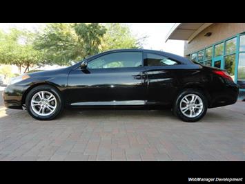 2006 Toyota Camry Solara SE 2dr Coupe w/Autom   - Photo 2 - Los Angeles, AL 91303-8888