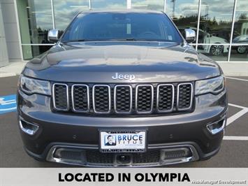 2017 Jeep Grand Cherokee Limited   - Photo 8 - Los Angeles,  