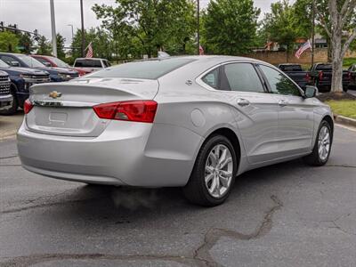 2019 Chevrolet Impala LT   - Photo 5 - Los Angeles, AL 91303-8888