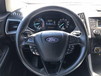 2016 Ford Edge SE   - Photo 10 - Los Angeles, AL 91303-8888