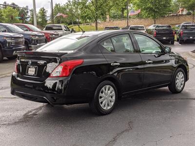 2019 Nissan Versa SV   - Photo 5 - Los Angeles, AL 91303-8888