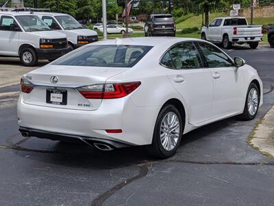 2017 Lexus ES 350   - Photo 5 - Los Angeles, AL 91303-8888