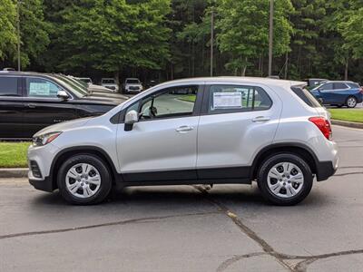 2017 Chevrolet Trax LS   - Photo 8 - Los Angeles, AL 91303-8888