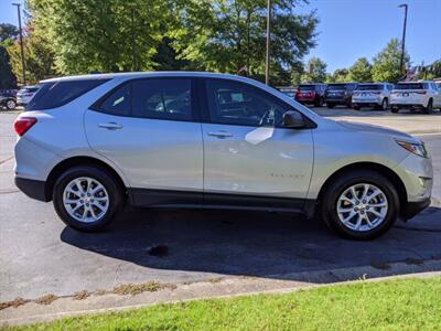 2018 Chevrolet Equinox LS   - Photo 4 - Los Angeles, AL 91303-8888