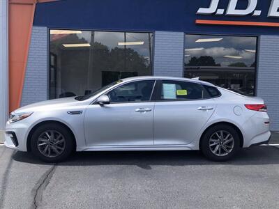 2019 Kia Optima LX   - Photo 3 - Los Angeles, AL 91303-8888