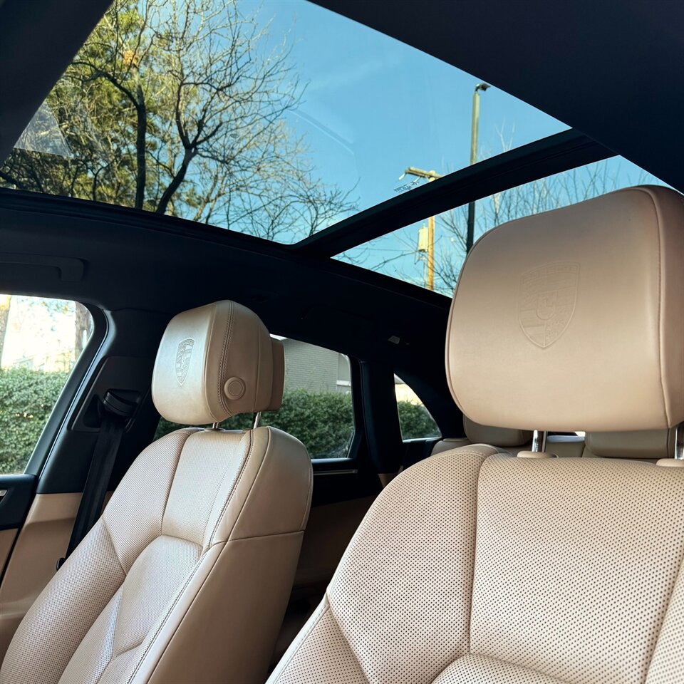 2019 Jeep Cherokee Latitude Plus   - Photo 13 - Los Angeles, CA 90403