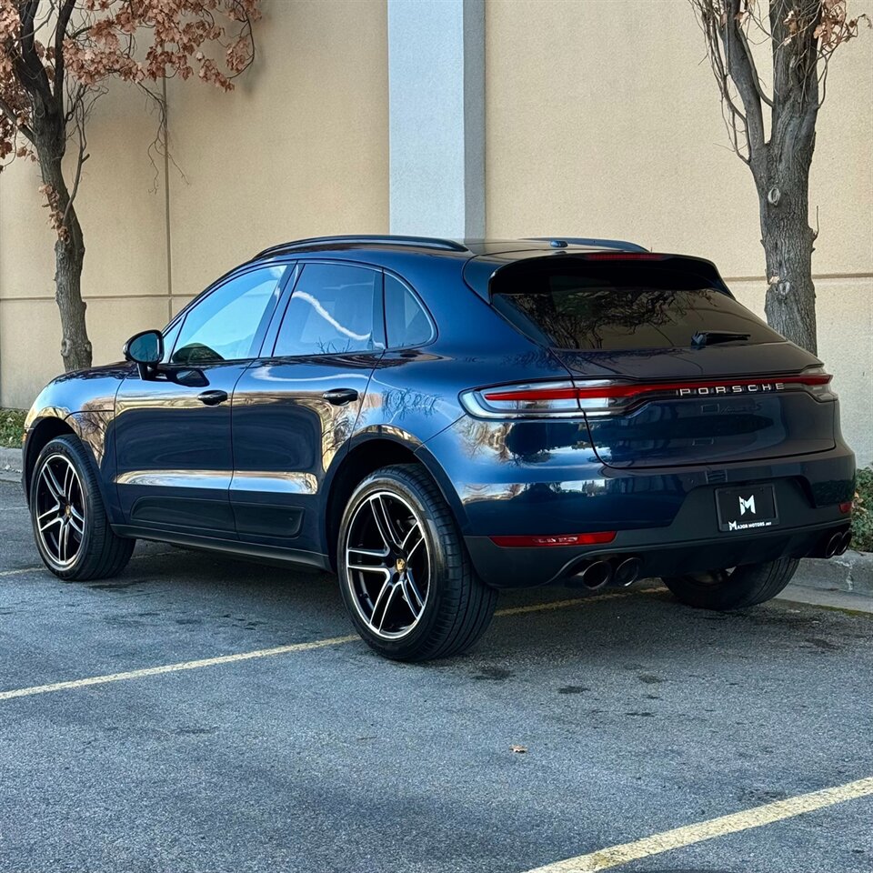 2019 Jeep Cherokee Latitude Plus   - Photo 7 - Los Angeles, CA 90403