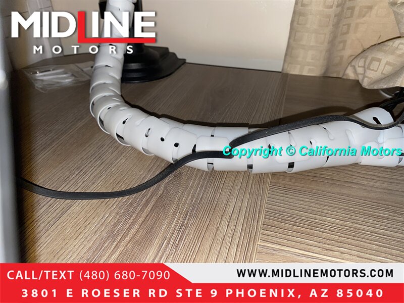 2023 «make» «model»   - Photo 2 - Los Angeles, CA 90025