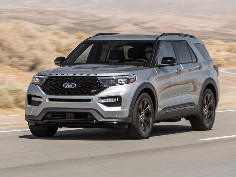 2020 Ford Explorer XLT  